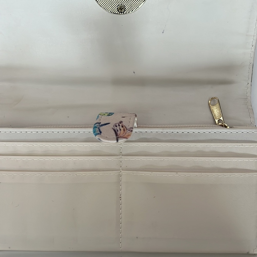 Adorable White Wallet With Multicolored Butterfly Pattern - Picture 3 of 9